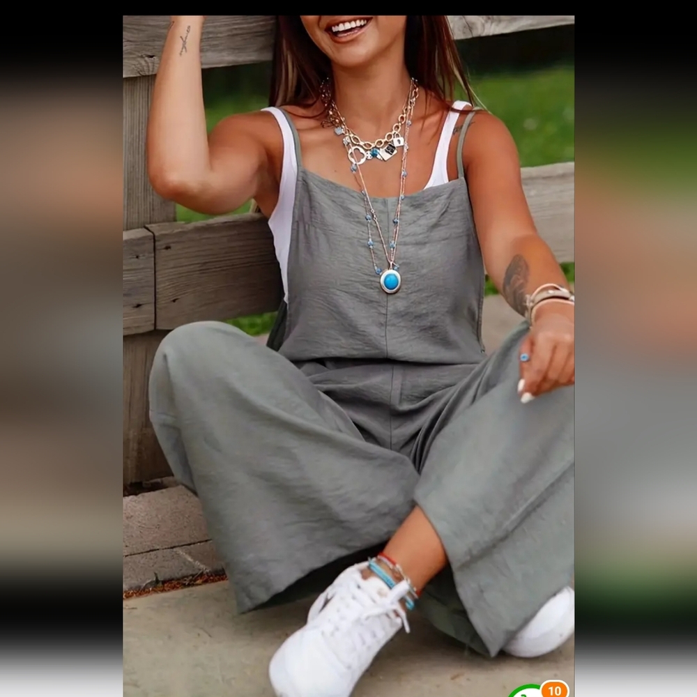 Casual Wide-Leg Jumpsuit - Picture 4 of 5
